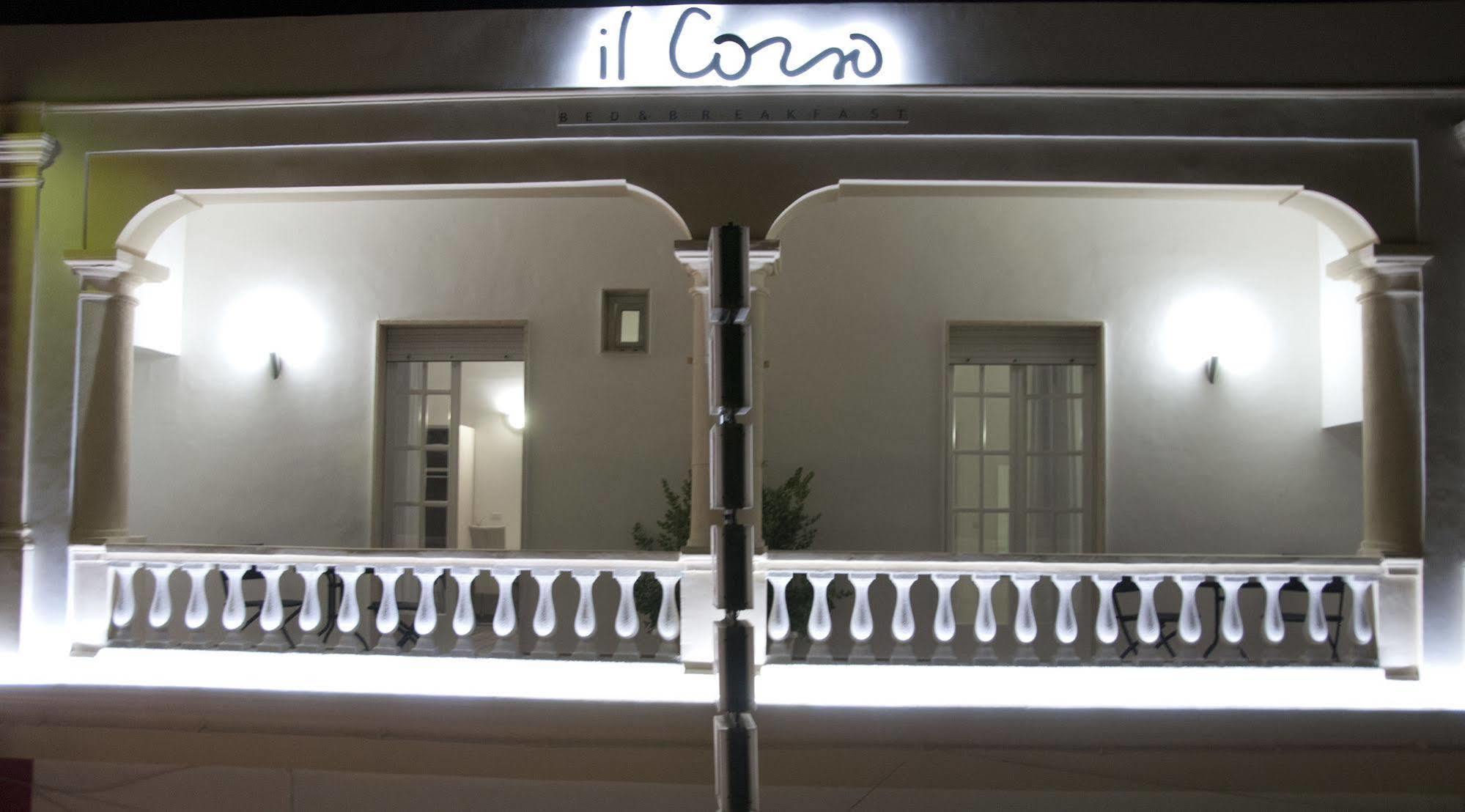 Bed and Breakfast Il Corso Порто-Чезарео Екстер'єр фото